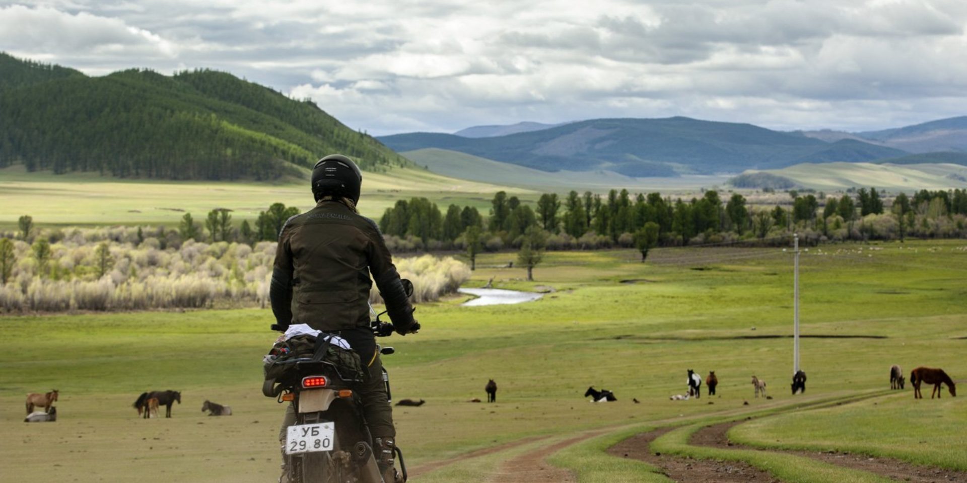 Road trip moto Mongolie - Sur les Traces de Genghis Khan